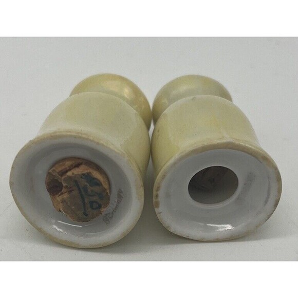 Mini Salt & Pepper Shaker Set With Tray Germany Lusterware Yellow Cute - Picture 3 of 5